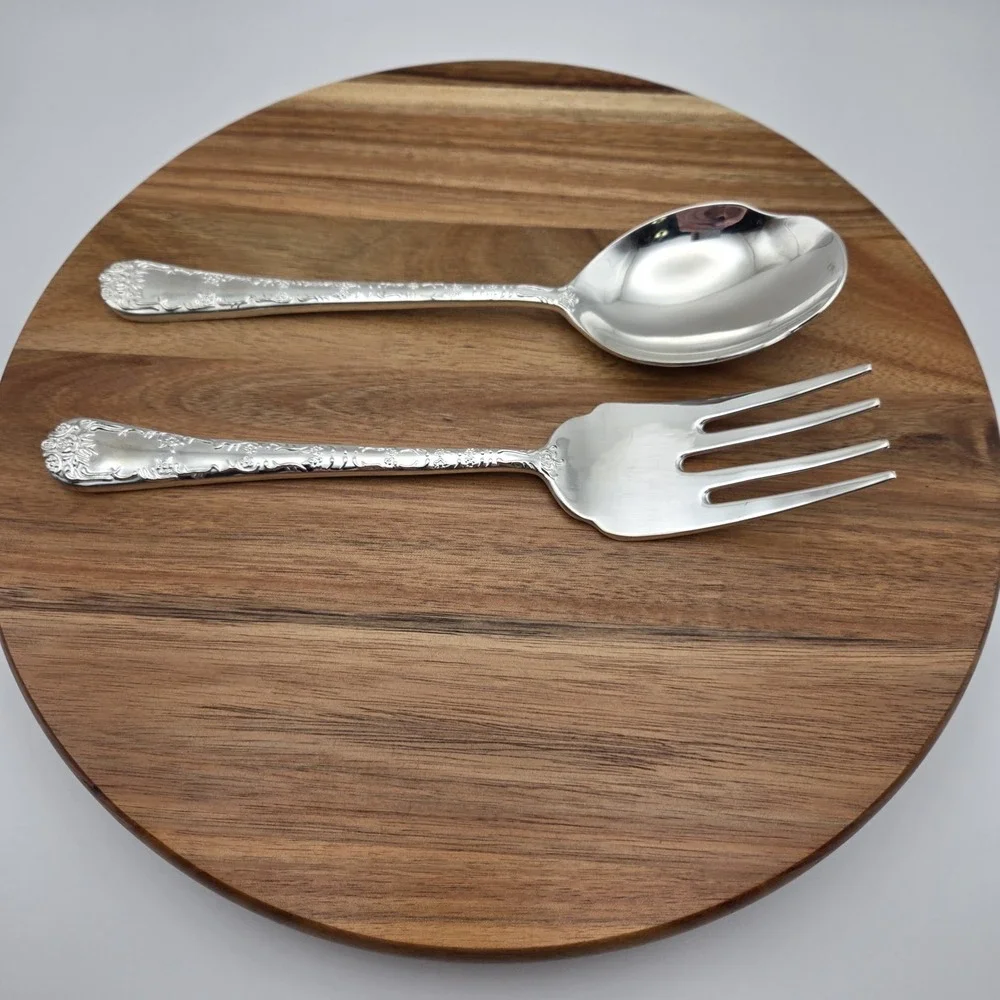 WM. Rogers & Son Enchanted Rose Silverplate Flatware Meat Fork & Serving‎ Spoon
